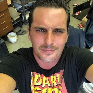 Meet your Posher, Justin